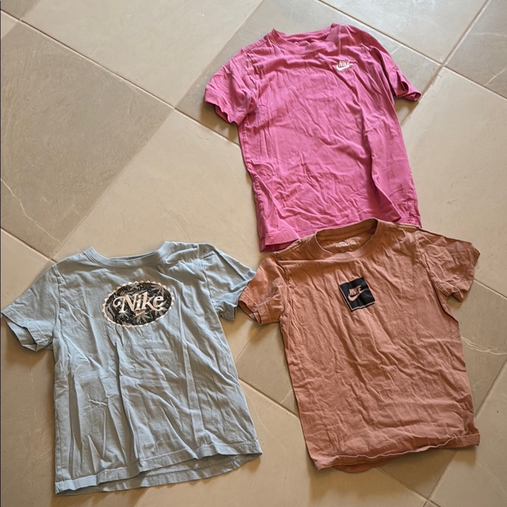 Nike boys T-Shirts Set, size medium
